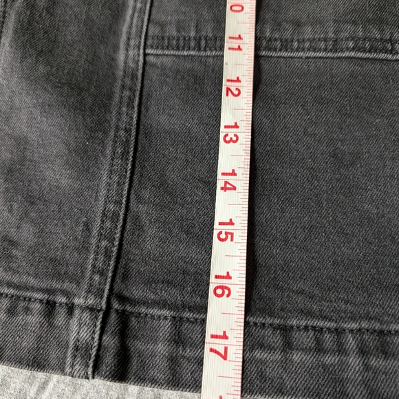 Old Navy dark gray denim skirt sz 14 - Picture 7 of 7
